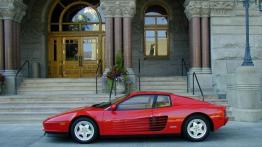 Ferrari Testarossa - lewy bok