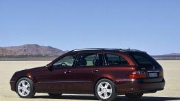 Mercedes Klasa E 2006 - widok z tyłu