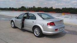 Chrysler Sebring LX  2.7 V6 - widok z tyłu