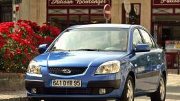 Kia Rio 2005 - lewy bok