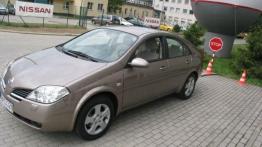 Nissan Primera 1.9 dCi Acenta - widok z przodu