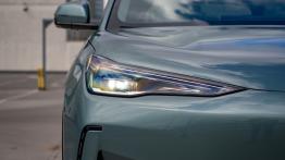 Geely EX5 - przód - reflektory w³±czone