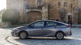 Toyota Prius Plug-in Hybrid i hybrydowy crossover Toyota C-HR na 21. Pikniku Naukowym