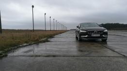 Volvo V90 D5 Inscription – atak z Północy