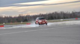 Suzuki AllGrip – jak działa i co daje napęd 4x4?