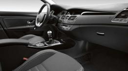 Renault Laguna po kuracji odmładzającej