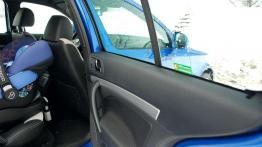 Octavia RS z pieluchą w tle