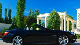 Roadstery w dwóch smakach - BMW Z4 35isDrive vs Mercedes SL350 BlueEFFICIENCY