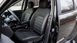 Dacia Duster 1.5 Blue dCi 115 KM - galeria redakcyjna - widok ogólny wnętrza z przodu