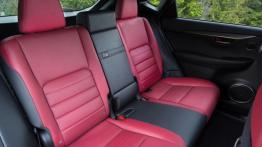 Lexus NX 200t F-Sport (2015) - wersja amerykańska - tylna kanapa