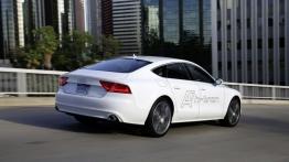 Audi A7 Sportback h-tron quattro Concept (2014) - widok z tyłu
