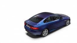 Jaguar XE 2.0d R-Sport (2015) - widok z góry