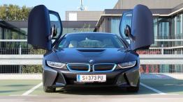 BMW i8 362KM - galeria redakcyjna (2) - widok z przodu
