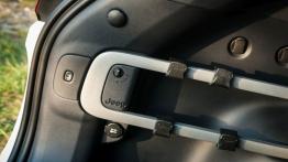 Jeep Cherokee V 2.0 MJD 170KM - galeria redakcyjna - bagażnik, akcesoria