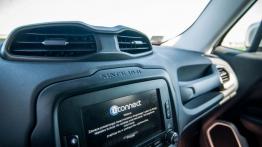 Jeep Renegade 1.4 MultiAir 140KM - galeria redakcyjna - deska rozdzielcza