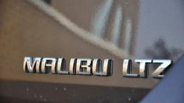 Chevrolet Malibu VII Sedan 2.4 DOHC 167KM - galeria redakcyjna - emblemat