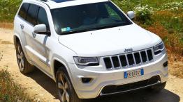 Jeep Grand Cherokee IV Facelifting (2014) Overland - widok z przodu