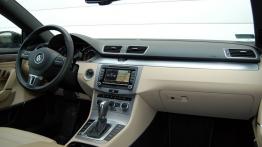 Volkswagen CC Coupe 3.6 V6 300KM - galeria redakcyjna - pełny panel przedni