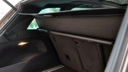 Volkswagen Touareg II SUV 4.2 V8 TDI 340KM - galeria redakcyjna - bagażnik, akcesoria