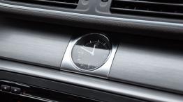 Volkswagen Passat B7 - galeria redakcyjna - zegarek