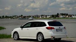 Subaru Legacy V Kombi Facelifting - widok z tyłu