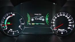 Kia Optima 2.0 DOHC HYBRID 190KM - galeria redakcyjna - zestaw wskaźników