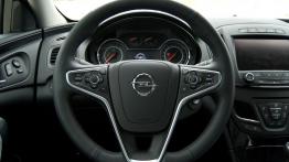 Opel Insignia Country Tourer 2.0 - galeria redakcyjna - kierownica
