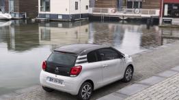 Citroen C1 II (2014) - wersja 3-drzwiowa - widok z tyłu