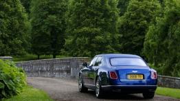 Bentley Mulsanne 2013 - widok z tyłu
