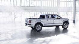 Ford Atlas Concept - prawy bok
