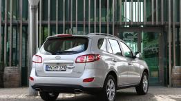Hyundai Santa Fe 2010 - widok z tyłu