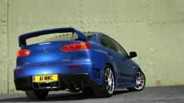 Mitsubishi Lancer Evolution X FQ-400 - widok z tyłu