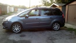 Citroen C4 Grand Picasso - galeria społeczności - lewy bok
