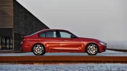 BMW serii 3 - model F30 - prawy bok