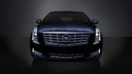 Cadillac XTS - widok z przodu