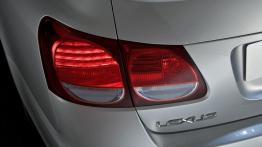 Lexus GS 450H 2008 - lewy tylny reflektor - włączony