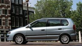 Mitsubishi Space Star - lewy bok