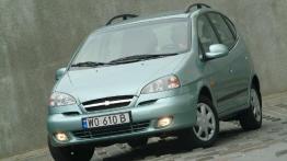 Chevrolet Rezzo - widok z przodu