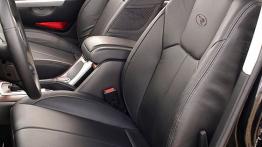 Ssangyong Rexton 2004 - fotel kierowcy, widok z przodu