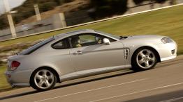 Hyundai Coupe 2005 - prawy bok