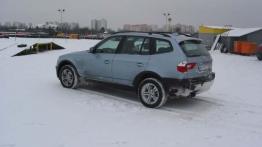 BMW X3 3.0i - galeria redakcyjna - lewy bok