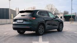 Geely Starray EM-i  - ty³ - reflektory w³±czone