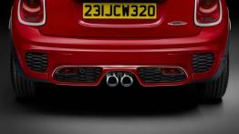 Mini John Cooper Works 2015 - tył - bagażnik zamknięty