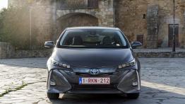 Toyota Prius Plug-in Hybrid i hybrydowy crossover Toyota C-HR na 21. Pikniku Naukowym