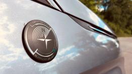 Peugeot 5008 – minivan po francusku