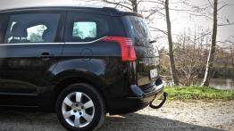 Peugeot 5008 pierwszej generacji – ciekawa propozycja dla rodziny