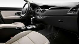 Renault Laguna po kuracji odmładzającej