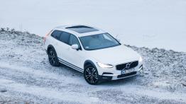 Volvo V90 Cross Country - w hołdzie starszemu rodzeństwu 