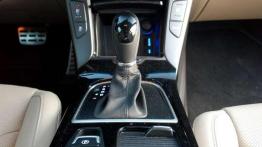 Va banque - Hyundai i40