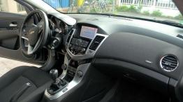 Europa kocha hatchbacki - Chevrolet Cruze 5d